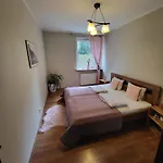 Quiet Koscielna Apartment